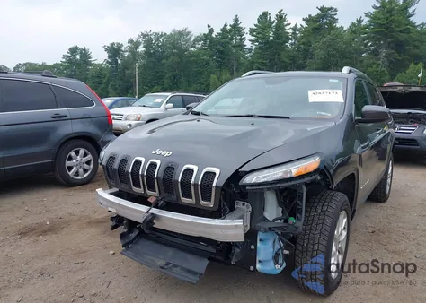 2016 Jeep Cherokee Latitude из США, поврежденный, VIN 1C4PJMCB7GW130591